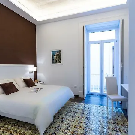 Suites Sorrento Elegance-3